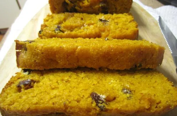 Бездрожжевой хлеб с имбирем и манго