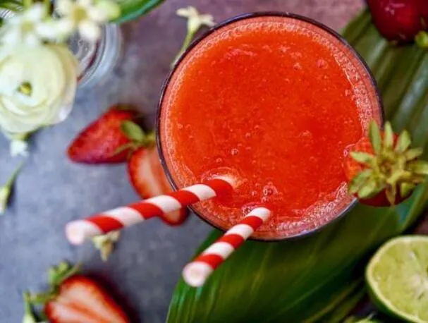 Замороженный клубничный дайкири