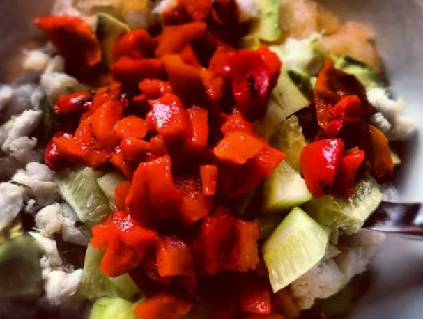 Грейпфрутовый салат с авокадо