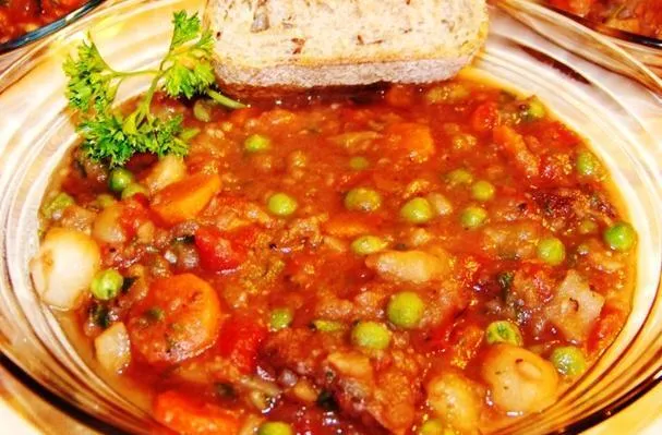 Наваристое, полезное тушеное мясо говядины