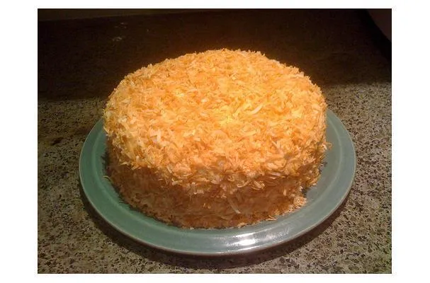 Ананасовый кокосовый ромовый пирог