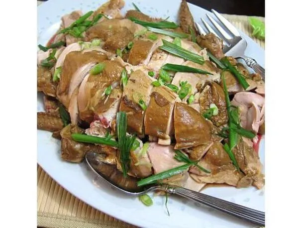 Соевый куриный суп, приготовленный методом су-вид