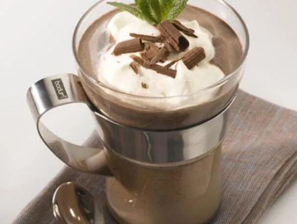 Шоколад на ирландских сливках с шоколадными кусочками Xocai Healthy Dark Chocolate