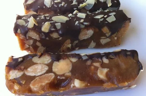 Хрупкая, соленая, хрустящая миндальная рока