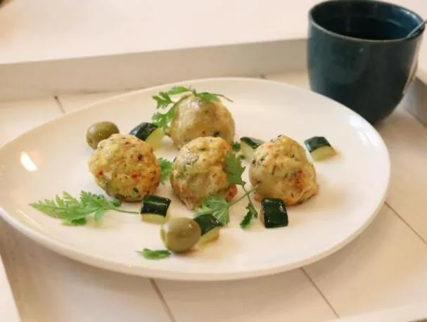 КУРИНЫЕ ФРИКАДЕЛЬКИ