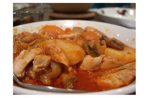 Куриное арахисовое рагу